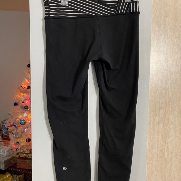 LULUS - Picture 2 of 3